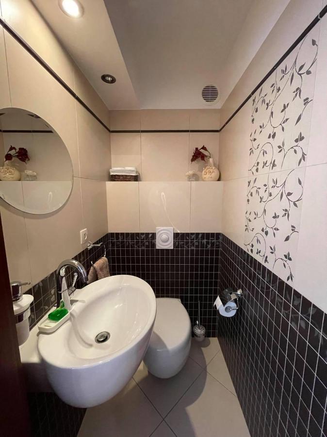 Antresola Apartament Zeta Park 乌斯特龙 外观 照片